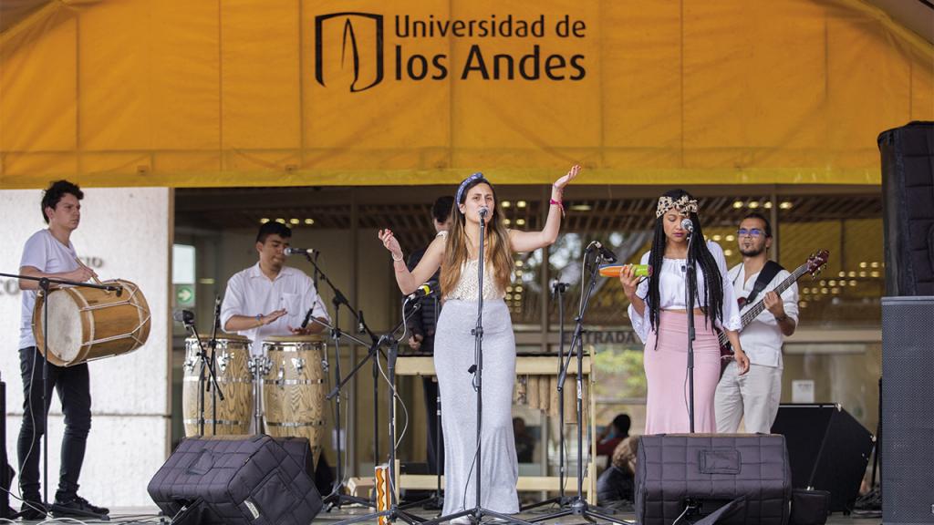 La semana de +Pacífico en Los Andes abrió con Chonta Brava. 