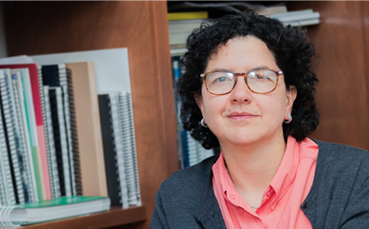 Silvia Restrepo, vicerrectora de Investigación y Creación