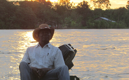 Ocaso en el Río Atrato