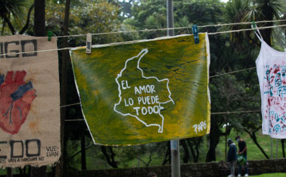 Foto de un mensaje en el tendedero.