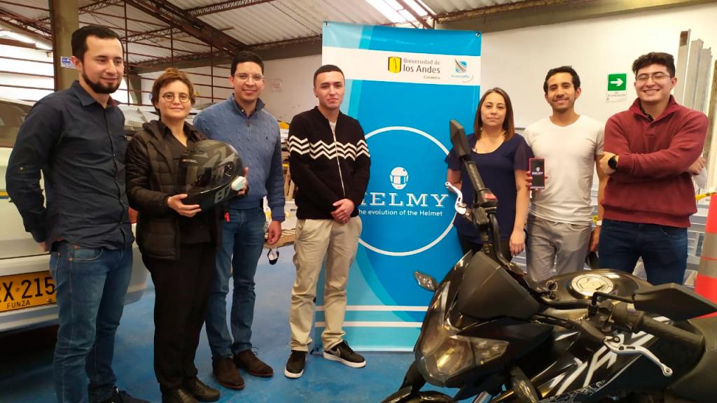 Foto equipo Helmy