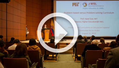 Innovación Curricular Uniandes