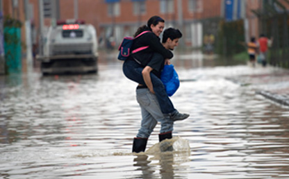 Inundaciones causadas por intensas lluvias