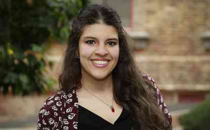 María Andrea González, elegida por Portafolio como la mejor estudiante del 2017.