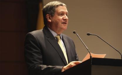 Dr Pablo Navas