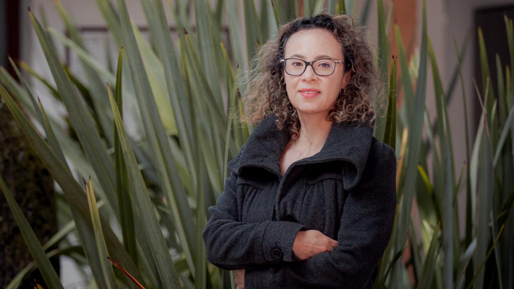 Foto de Yenny Rocío Hernández, vicedecana de investigaciones de Ciencias en Uniandes